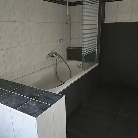 Appartement Adria 4 *